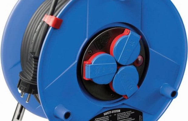 Electrics and accessories